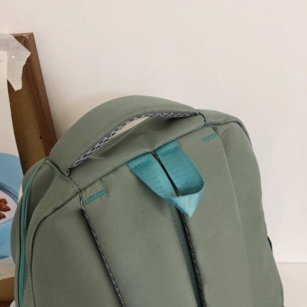 H49d198f1db1949ecb9cded2e7096c5e7e.jpg Wholesale Large Capacity Nylon School Backpack